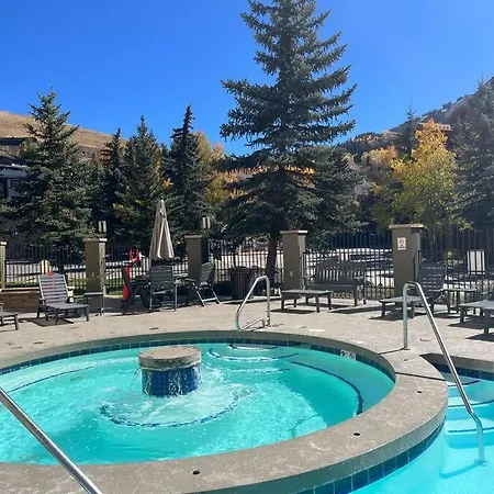 Mt Cb Base Ski In-Out With King Bed, Hot Tub, Pool & Kitchen & No Resort Fee! Crested Butte Exterior photo