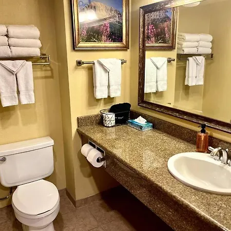 Mt Cb Base Ski In-Out With King Bed, Hot Tub, Pool & Kitchen & No Resort Fee! Crested Butte Exterior photo